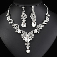 Offre Spéciale de haute qualité robe indienne accessoires bijoux collier boucles d'oreilles couleur cristal femmes ensemble de bijoux de mariée