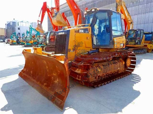 En stock : Bulldozer sur chenilles Caterpillar CAT D5K2 D5K d'occasion avec cabine climatisée |   pour le défrichement des terres agricoles et la construction de routes |   Certifié CE - Product Image 2