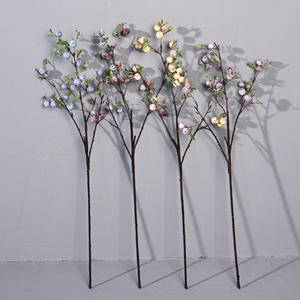 Branches de fruits artificiels Meng Jie, petites décorations de Noël en mousse givrée - Product Image 3