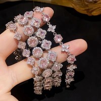 Gelang Jepret Bunga Merah Muda Gaya Prancis Aksen Zirkon Besi Hadiah Wanita Mewah Bernuansa Kelas Atas Manis Bergaya Terinspirasi Desainer