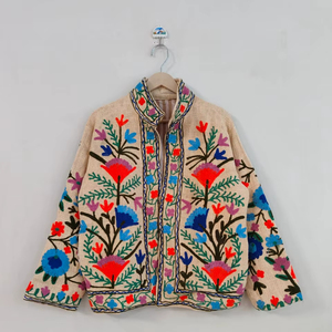 Chaqueta Bomber Suzani Bohemia Bordada a Mano, Estilo Clásico, Reversible, Transpirable y Ecológica, de Manga Corta - Product Image 1