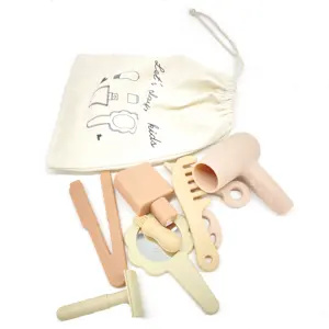 Nuevo conjunto de salón de belleza <span class=keywords><strong>para</strong></span> <span class=keywords><strong>niñas</strong></span>, juego de simulación de silicona, kit de corte de pelo <span class=keywords><strong>para</strong></span> estilista, juguetes de peluquería con juego de secador de pelo - Product Image 1
