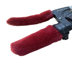 Housses de guidon épaisses en fausse fourrure de lapin, pour moto, véhicule électrique, design cylindrique confortable et chaud pour l'hiver - Product Image 5