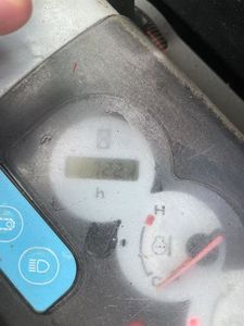 Mini-excavatrice Komatsu PC35MR, 3,9 tonnes, d'occasion, modèle 2022, moteur presque neuf, excellent état, testée et inspectée - Product Image 3