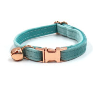 Accessoires pour animaux de compagnie : Nouveauté 2026 – Collier en velours pour chat, mignon, personnalisable avec gravure, design nœud papillon, clochette, style Instagram, toutes saisons
