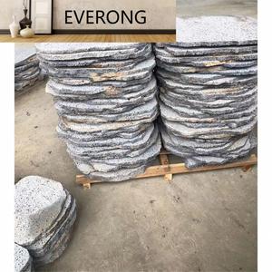 Pietre miliari paesaggistiche in <span class=keywords><strong>pietra</strong></span> <span class=keywords><strong>lavica</strong></span> nera - Product Image 5