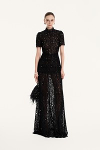 ชุดเดรสลำลองใหม่ ดีไซน์หรูหรา ผ้าลูกไม้ลายดอกไม้  รับผลิตตามแบบ ODM สำหรับทุกฤดูกาล ชุดเดรสยาวมาตรฐานสำหรับออกงานกลางคืน - Product Image 2