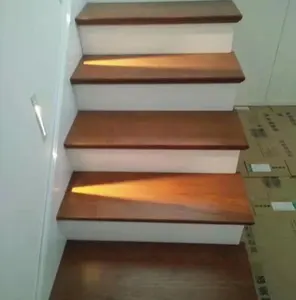 Preço bom casa decorar escada nariz singapura escada peças de madeira escadas de madeira balústicos quebrados branco
