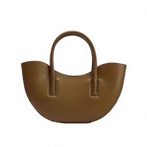 Fashionable New Unisex Niche Design <b>Mini</b> Shopping Bag <b>Hand</b>-held Single Shoulder Commuting Crossbody Bag PU Semicircle Polyester - Product Image 4