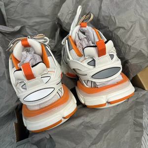 Tendance de la mode - Sneakers classiques en cuir véritable pour femmes et hommes - Chaussures de course respirantes avec LED pour une utilisation nocturne - Product Image 5