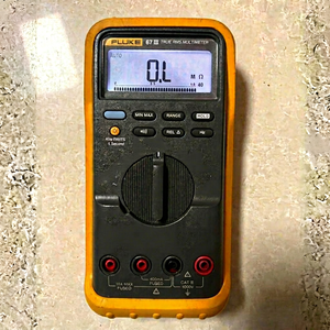 87 III True RMS avec câbles - Expédition rapide - Product Image 1