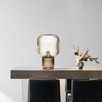 Fantaisie décor à la maison chambre salon moderne Table lumière nordique rayure verre lampe de Table pour chevet hôtel café salle à manger