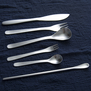 Yolecen Modern Japanese Restaurant-Style Cutlery Practical 304 Matte Stainless Steel Willow Steak Knife Fork Spoon Reusable Home