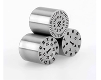 Inserts de calendrier en plastique pour l'année et le mois avec broches de marquage