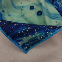 88% Polyester 12% Nylon Microfibre Ciel Étoilé Imprimé Logo Personnalisé et Taille Serviette De Plage Écologique À Séchage Rapide Sans Sable