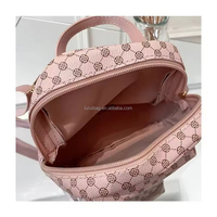 Sac à dos mini portable antivol en cuir PU pour femme avec logo personnalisé, doublure en polyester, fermeture éclair, style compact, vente en gros