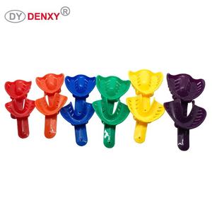 Vassoi dentari monouso in plastica dentaria per adulti e bambini colorato porta denti Kit materiale di fornitura centrale dentale - Product Image 4
