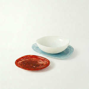Juego de Cubiertos Premium de Resina Artística Bicolor con Cuencos y Cucharas Elegantes para Comedor, Regalo y Servicio, Colección Desechable de Platos Planos - Product Image 1