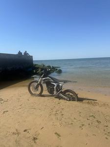มอเตอร์ไซค์ Adventure-Touring รุ่น TYE5000A 72V73A สำหรับการขับขี่แบบออฟโรดและเดินทางในพื้นที่ห่างไกล - Product Image 4