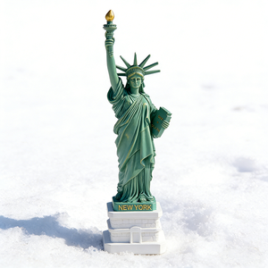 Statuette en résine <span class=keywords><strong>de</strong></span> la Statue <span class=keywords><strong>de</strong></span> la Liberté, objet <span class=keywords><strong>de</strong></span> collection emblématique <span class=keywords><strong>de</strong></span> <span class=keywords><strong>New</strong></span> <span class=keywords><strong>York</strong></span>, ornement patriotique pour la maison et le bureau - Product Image 1