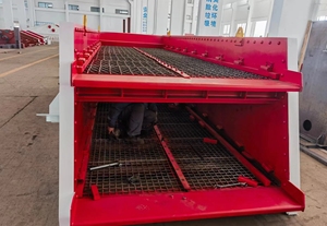 ZKB Yüksek Verimli Lineer Elek Yerçekimi Ayırıcısı, Cevheri Susuzlaştırma ve Sınıflandırma için Düşük Güçlü Motorlu - Product Image 3