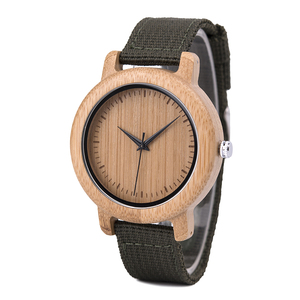 Montres en bois de bambou pour couples, avec affichage à aiguilles et bracelet en tissu, fabriquées à la main, cadeaux OEM pour hommes et femmes, emballage en boîte - Product Image 1