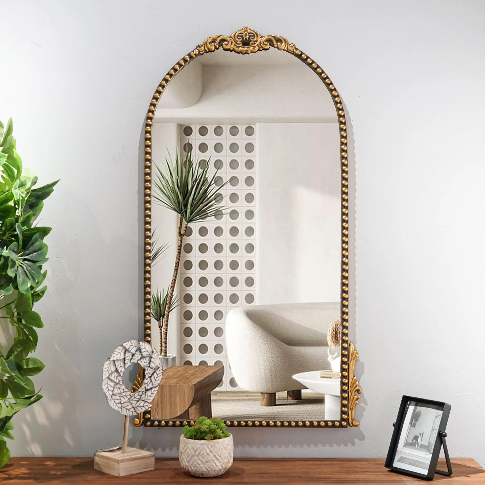 Kunst Retro Wandspiegel Gold Perlenrahmen Wohnzimmer Badezimmer-Spiegel für Wand große Kurve geschnittener Wandspiegel zur Dekoration