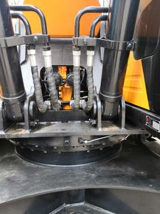 Excavadora de orugas mediana SANY de 20 toneladas usada en excelentes condiciones de segunda mano SANY SY135C SY155C SY205C SY235C en stock - Product Image 5