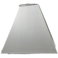 Panneau de plafond et de mur en silicate de calcium perforé insonorisant décoratif pour salle informatique et bureau à Shanghai