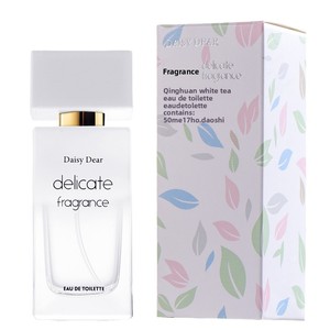 สเปรย์น้ำหอม Sweet Miss Fragrance Mist Style Lady Parfum กลิ่นหอมติดทนนาน สดชื่น เบาสบาย กลิ่นดอกไม้และผลไม้ คลาสสิก - Product Image 3