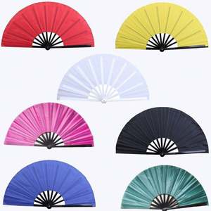 Éventail en bambou personnalisé imprimé sur mesure, grand format, en bois noir, pliable, pour la décoration du Nouvel An chinois, du Nouvel An et d'Halloween - Product Image 2