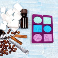 OEM ODM Nouveaux coloris personnalisés Moule en silicone pour savon 6 cavités Moule à savon fait main Motif feuille d'érable Moule à savon en silicone