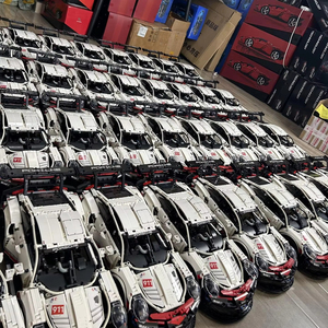 Nhà Máy 1:1 Chất lượng cao nóng bán đồ chơi ban đầu bán buôn khối xây dựng thương hiệu - Product Image 1