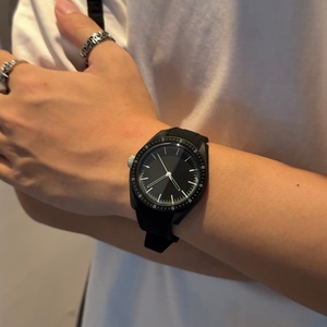 Nouvelle Montre Couple 2026 Tendance Sportive à Quartz Étanche 3ATM Montre Homme Simple et Décontractée - Product Image 6