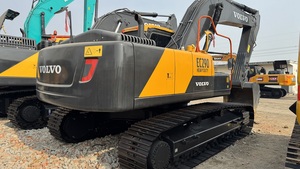 Excavatrice sur chenilles Volvo EC290 d'occasion, 29 tonnes, bonnes performances, faible nombre d'heures de travail, moteur EPA CE, pompe hydraulique. - Product Image 6