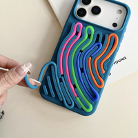 Coque de téléphone en silicone flexible TPU avec motif en relief, protection magnétique 360°, texture labyrinthe 3D personnalisée OEM