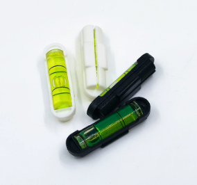 Nivel de burbuja magnético mini Epochtools de 1.5 pulgadas, herramienta de nivelación de líquido verde - Product Image 1