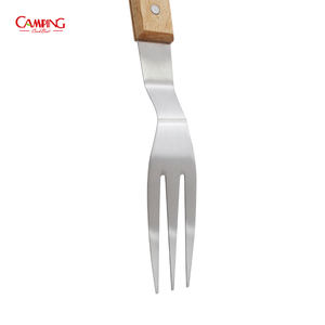 Juego de Herramientas para Barbacoa de 17 Pulgadas, <span class=keywords><strong>Tenedor</strong></span> de Acero Inoxidable con Mango de Madera, <span class=keywords><strong>Asador</strong></span> <span class=keywords><strong>y</strong></span> <span class=keywords><strong>Tenedor</strong></span> para Barbacoa, Juego de Parrilla con Tenedores, <span class=keywords><strong>Cuchillo</strong></span> <span class=keywords><strong>y</strong></span> Pinzas - Product Image 3
