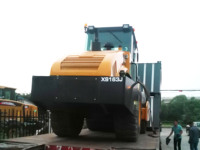 Compacteur vibrant à tambour unique haute stabilité 16 tonnes XS163J pour chantier de construction