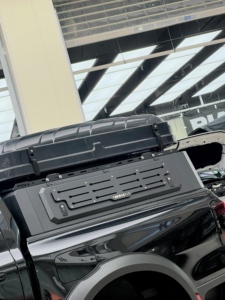 Mejor Tapa Rígida Ligera de Acero 4x4 <span class=keywords><strong>para</strong></span> Pickup con <span class=keywords><strong>Ventanas</strong></span>, Cubierta de Caja de Carga, Tapa de Camioneta <span class=keywords><strong>para</strong></span> Ranger T9 - Product Image 5