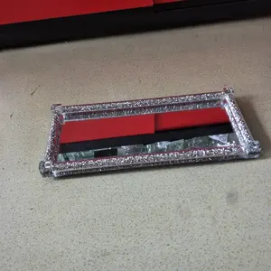 Оптовая продажа в форме серебряной измельченной бриллиантовой зеркальный поднос популярный прямоугольный стеклянный поднос
