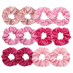Vente en gros de bandeaux élastiques en tissu satiné pour femmes, avec logo personnalisé, couleurs assorties, 20 pièces/sac - Product Image 1