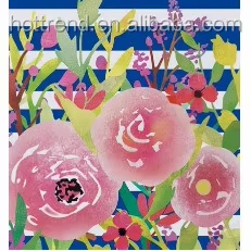 La migliore vendita di Lilly ispirato al motivo monogramma a maglia floreale con telo da mare rettangolare in microfibra stampato - Product Image 1