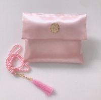 Tapis de prière turc portable de voyage avec les perles de prière dans un ensemble de pochettes en satin pour cadeaux musulmans