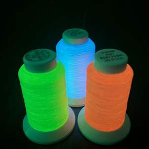 Fabrik-Großhandel 150d/2 Fluoreszierendes Nähgarn Leuchtender Stickfaden Im Dunkeln Leuchtender Stickfaden - Product Image 1