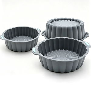 Stampo in Silicone Bicolore Resistente alle Alte Temperature, Antiaderente per Chiffon, Toast, Muffin, <span class=keywords><strong>Ciambelle</strong></span> e Torte, Grado Alimentare, Senza BPA, Inodore - Product Image 4