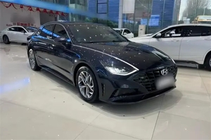 Utilisé pour Sonata 2022 3.8L Essence Automatique Berline 4 Portes 5 Places 1-25000 Miles de kilométrage Sièges en Cuir Toit Ouvrant - Product Image 3
