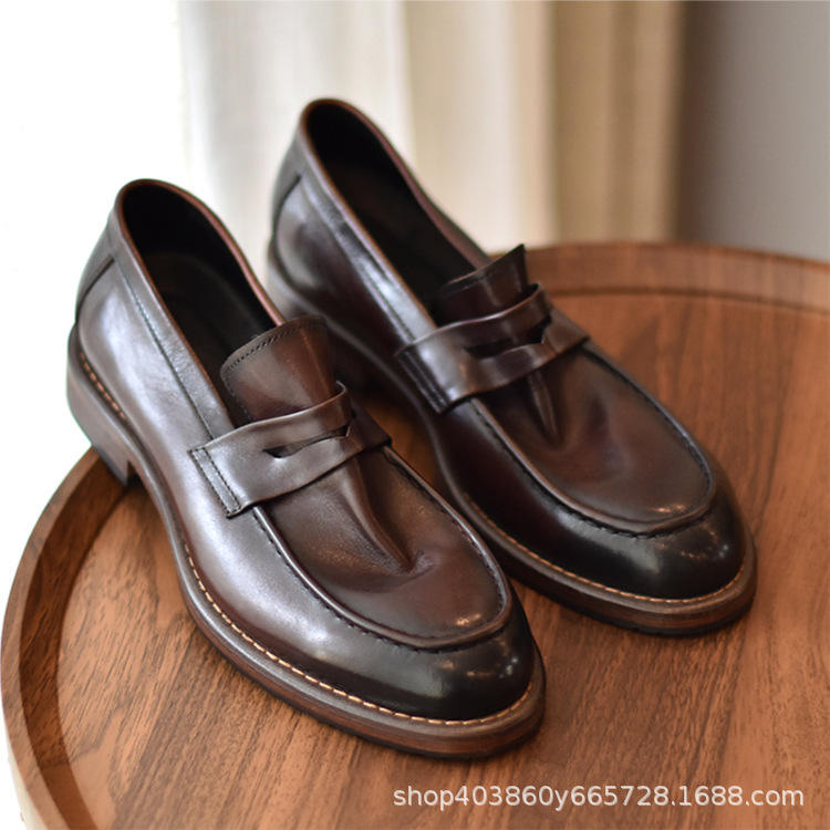 สีน้ำตาล