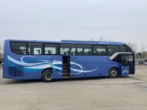Autocar de Luxe <span class=keywords><strong>d</strong></span>'<span class=keywords><strong>Occasion</strong></span> Golden Dragon 54 Places XML6122 2022, Bus Premium Usagé avec Sièges à Chargement USB, Seulement 40 000 km, Double Porte - Product Image 3