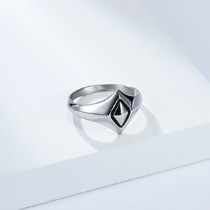 Minimalist, niche, high-end diamond-shaped <b>titanium</b> steel <b>ring</b> for men and women; geometric design; cool unisex style. - Product Image 3